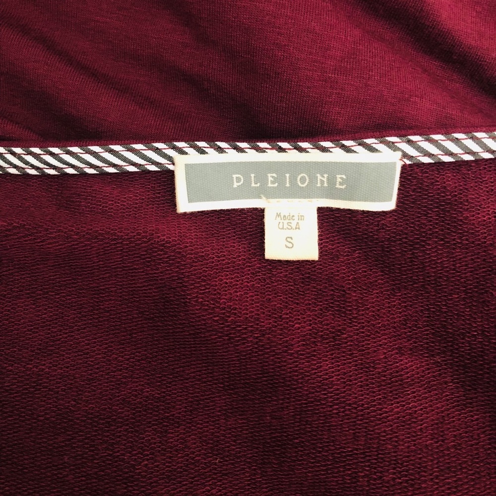 Burgundy dress - Picture 4 of 6